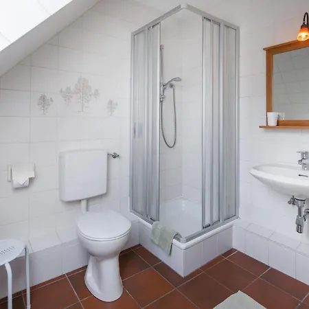 Hoelscher 1 Apartment